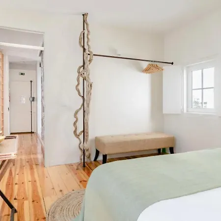 Apartament 2br Terrace W Ac - Time Out Market | By Airnest Lizbona